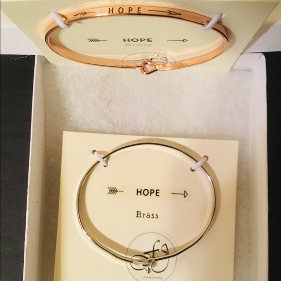 Hope bracelet: rose gold - Picture 3 of 8